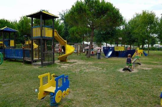 Cassazione: muro non più perfettamente verticale? ...è un pericolo per la PUBBLICA INCOLUMITA'...